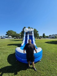 20240614 093636 1719201733 15' Blue Wave Single Lane Wet/Dry Slide